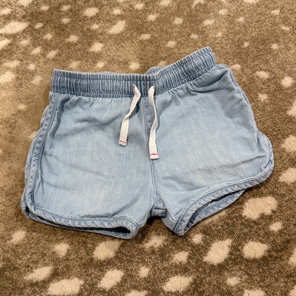 Cat & Jack Toddler Girls’ Light Wash Elastic Waist Pull-On Style Shorts. Size 3T - Picture 4 of 7